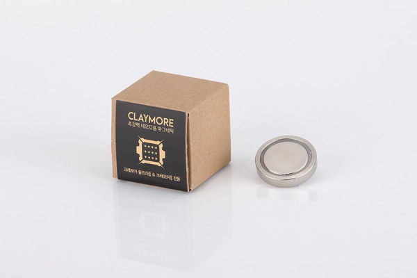Держатель для фонарей Claymore Magnetic (стальной;)